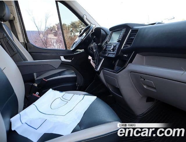 Hyundai 쏠라티 Luxury, 2018 15