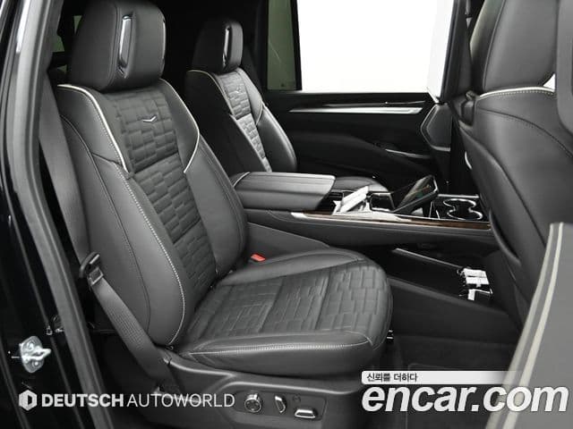 Cadillac Escalade 5세대 ESV Sport Platinum, 2025 12