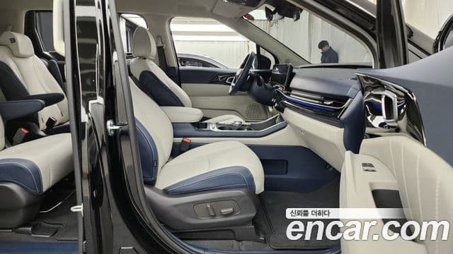Kia The / новый New Carnival 4세대 Signature, 2026 11