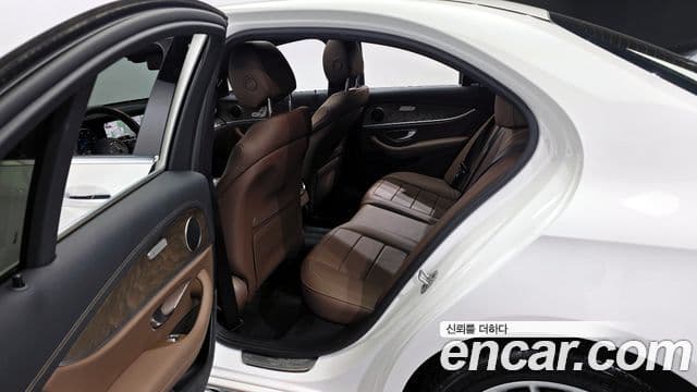 Mercedes-Benz E-класс W213 Exclusive, 2021 11