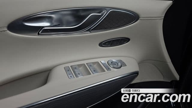 Genesis GV70, 2022 18