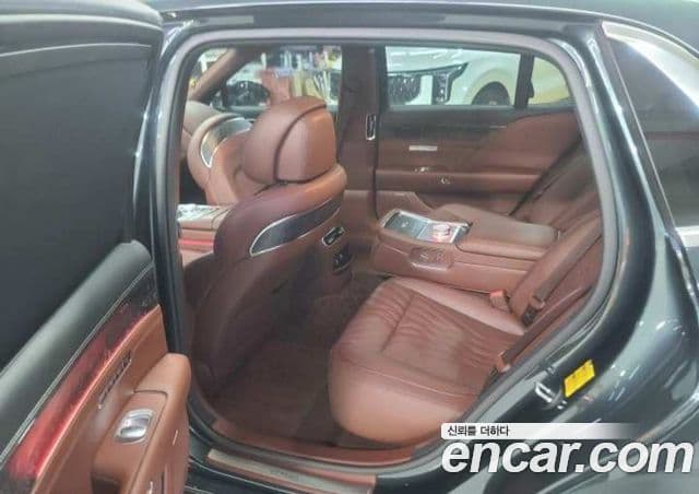 Genesis G90 (RS4) бензин 3.5 турбо AWD, 2023 10