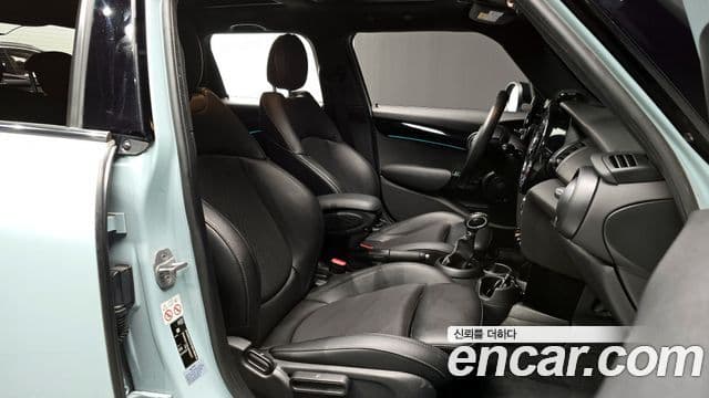 Mini Cooper 3세대, 2018 10