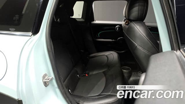 Mini Cooper 3세대, 2018 12