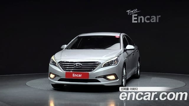 Hyundai LF Sonata Special, 2016 3