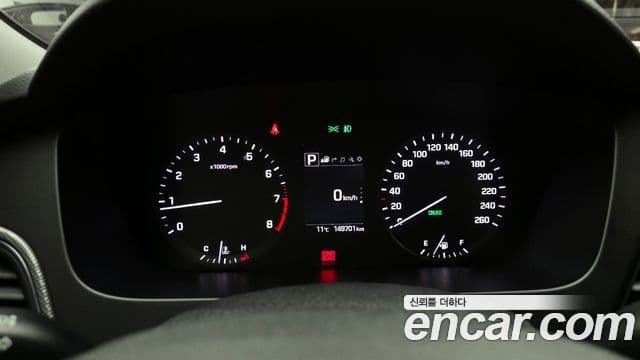 Hyundai LF Sonata Special, 2016 8