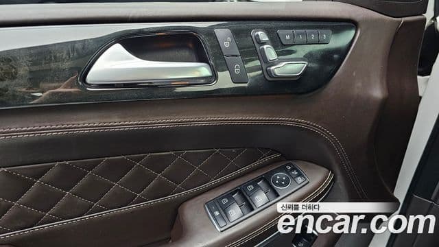 Mercedes-Benz GLS-класс X166 GLS500 4MATIC, 2017 16