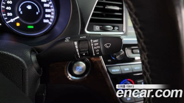 Hyundai Aslan Modern, 2017 16