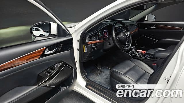 Kia All New K7 3.0 LPI Prestige (арендный автомобиль), 2017 11