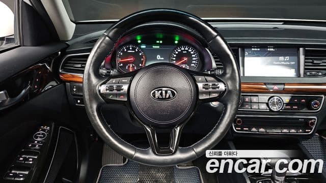 Kia All New K7 3.0 LPI Prestige (арендный автомобиль), 2017 13