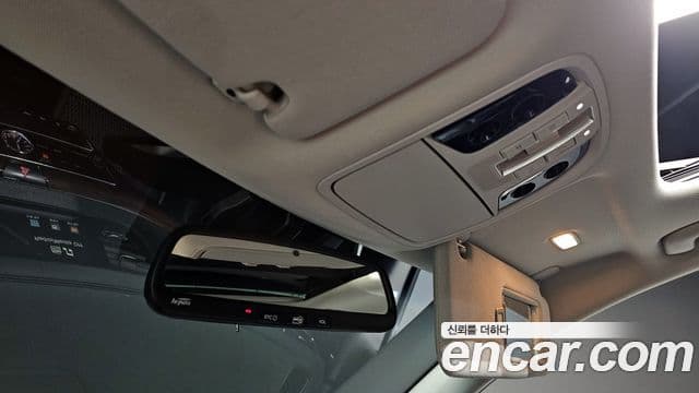 Kia All New K7 3.0 LPI Prestige (арендный автомобиль), 2017 20