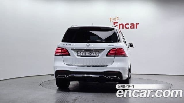 Mercedes-Benz GLE-класс W166 Premium, 2018 4