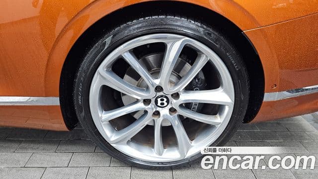 Bentley Continental GT 3세대 6.0 GT, 2018 все фото