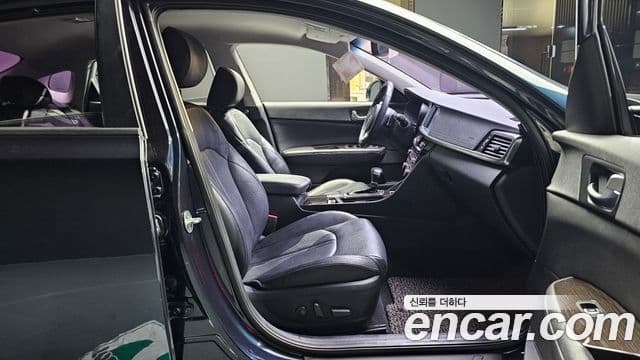 Kia K5 2세대 Noblesse, 2016 10