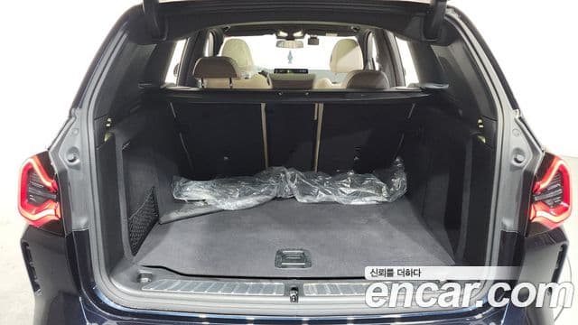 BMW iX3 M Sport, 2024 20