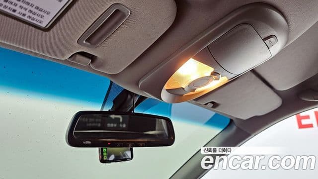 KG모빌리티(SsangYong) Korando Sport Club, 2016 16