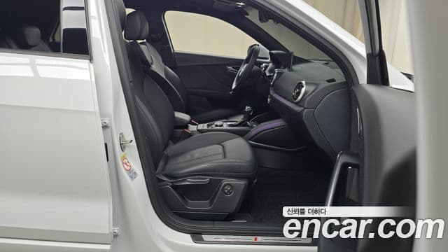 Audi Q2 Premium, 2023 11