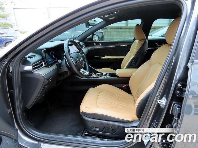 Kia K5 гибрид 3세대 Signature, 2022 все фото