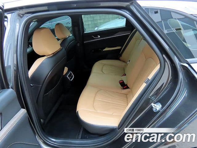 Kia K5 гибрид 3세대 Signature, 2022 6