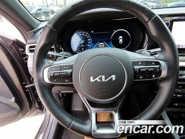 Kia K5 гибрид 3세대 Signature, 2022 8