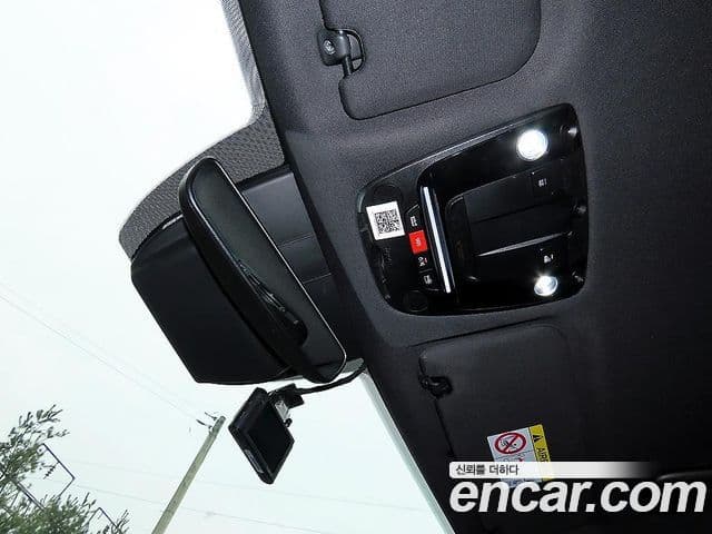 Kia K5 гибрид 3세대 Signature, 2022 15