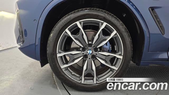 BMW X4 (G02) xDrive20i M Sport, 2025 все фото