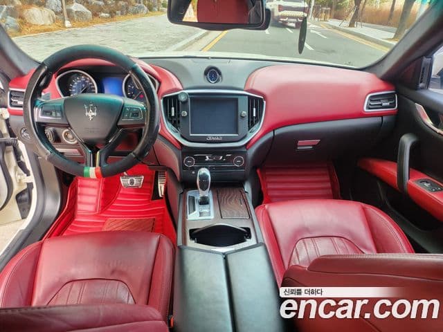 Maserati 기블리 3세대, 2014 7