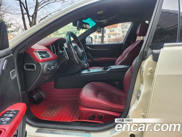 Maserati 기블리 3세대, 2014 10