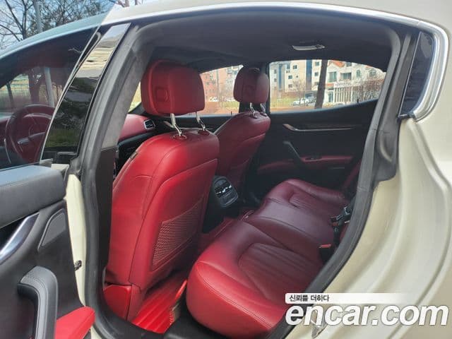 Maserati 기블리 3세대, 2014 11