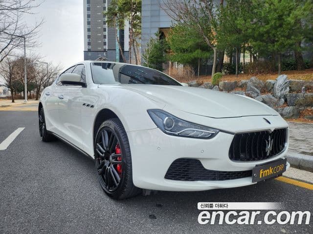Maserati 기블리 3세대, 2014 18