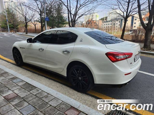 Maserati 기블리 3세대, 2014 20