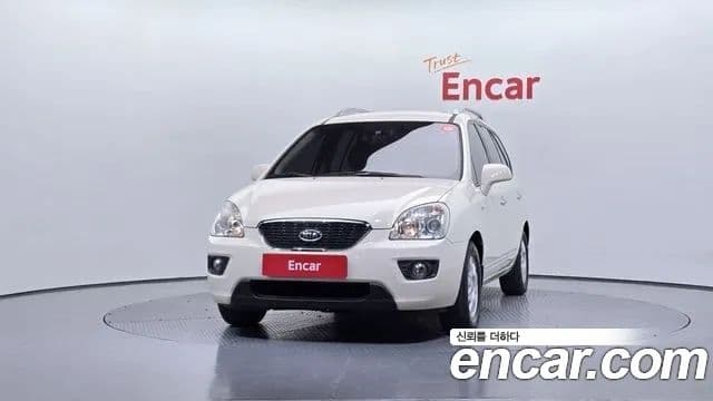 Kia 뉴카렌스 топовая версия, 2012 3