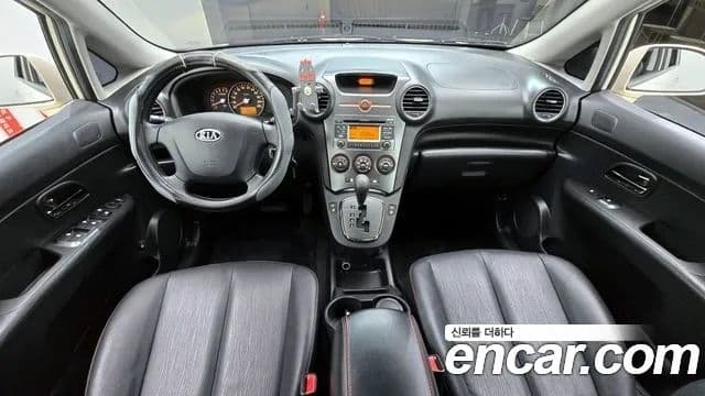 Kia 뉴카렌스 топовая версия, 2012 7
