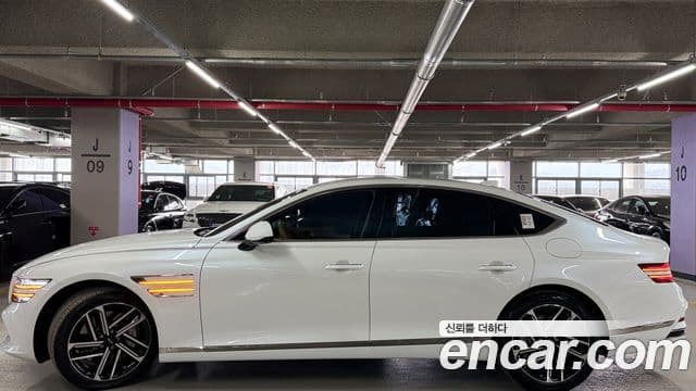 Genesis G80 (RG3) бензин 2.5 турбо AWD, 2026 все фото