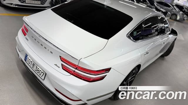 Genesis G80 (RG3) бензин 2.5 турбо AWD, 2026 8