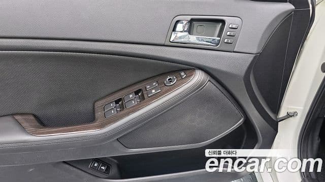 Kia K5 Prestige, 2012 16