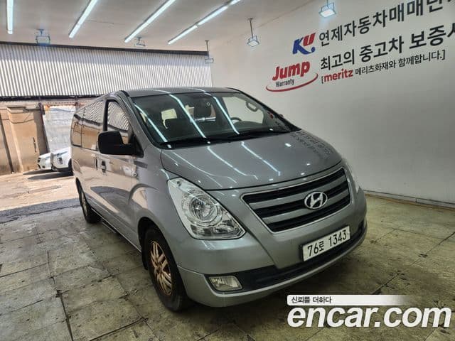 Hyundai Grand Starex CVX Deluxe, 2016 3
