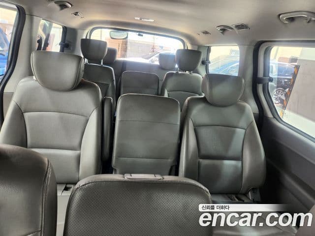 Hyundai Grand Starex CVX Deluxe, 2016 14