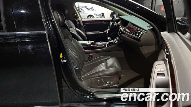 Genesis EQ900 Prestige, 2016 11