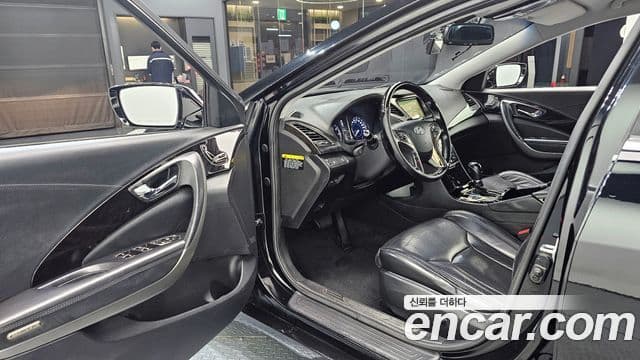 Hyundai Grandeur HG Luxury, 2012 11