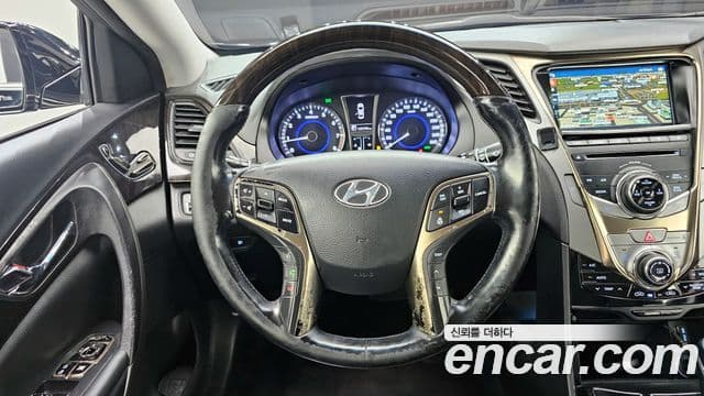 Hyundai Grandeur HG Luxury, 2012 13