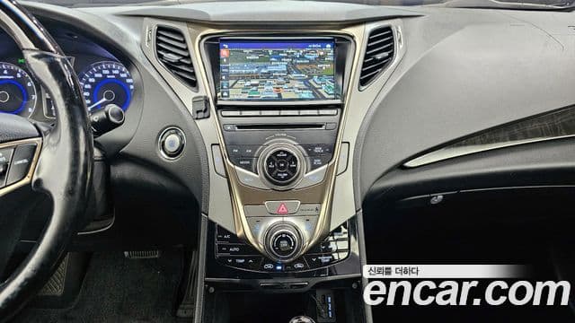 Hyundai Grandeur HG Luxury, 2012 14