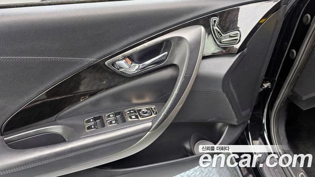 Hyundai Grandeur HG Luxury, 2012 17