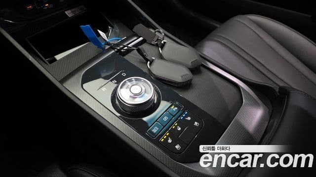 Kia The / новый New K8 Noblesse(такси), 2026 9