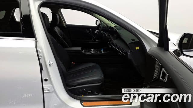 Kia The / новый New K8 Noblesse(такси), 2026 10