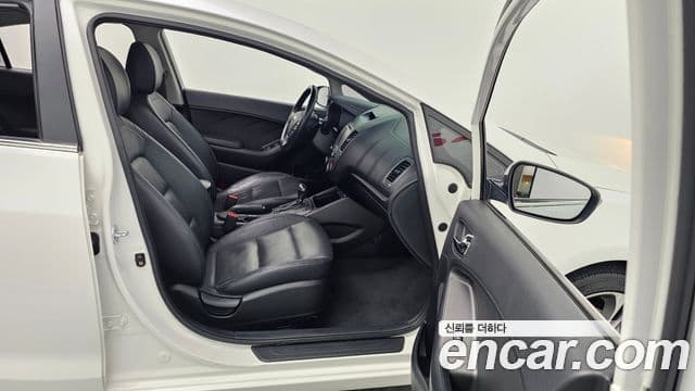 Kia K3 Noblesse, 2013 10