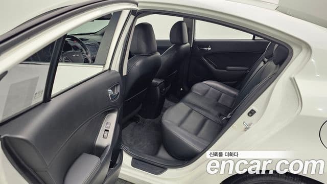 Kia K3 Noblesse, 2013 12