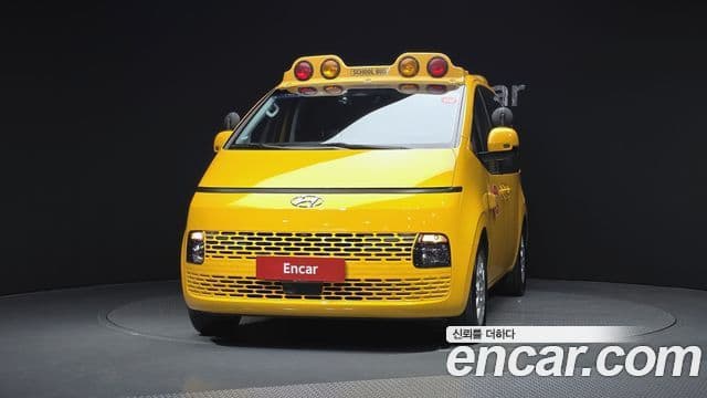 Hyundai Staria 15인승, 2022 3