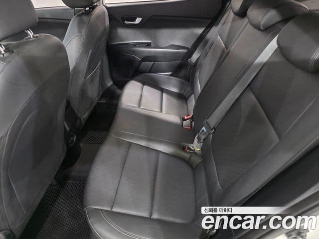 Kia Stonic Trendy, 2018 9