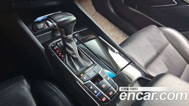 Kia All New K7 3.0 LPI Luxury (арендный автомобиль), 2017 9